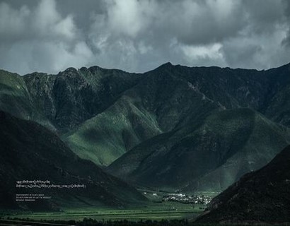 把葡萄一颗一颗吞下去视频